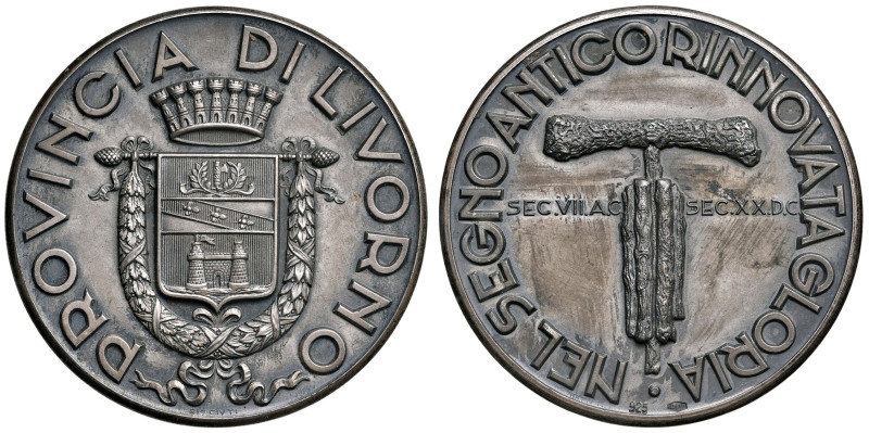 Livorno. Regnando Vittorio Emanuele III (1900-1946). Era fascista (1922-1943). M...