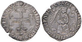 Napoli. Ferdinando I d’Aragona (1458-1494). Coronato (sigla M; Antonio Miroballo m.d.z. 1458-1460) AG gr. 3,96. P.R. 12b. MIR 66/3. Vall-Llosera i Tar...
