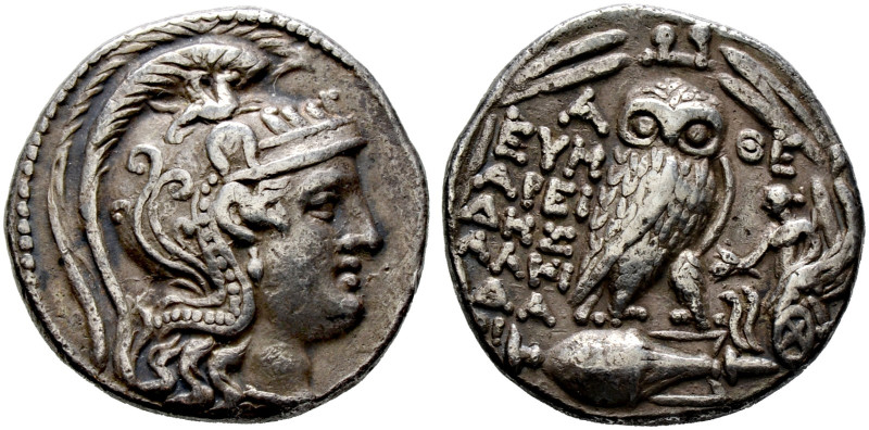 Attika. Athen 
Tetradrachme des neuen Stils 113-112 v. Chr. Athenakopf mit atti...