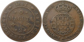 Europäische Münzen und Medaillen, Portugal. PORTUGIESISCHE BESITZUNGEN. ANGOLA. 1/2 Macuta 1851, Kupfer. KM 56. Sehr schön