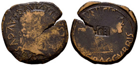 Graccurris. Time of Tiberius. Unit. 14-36 AD. Alfaro (La Rioja). (Abh-1391). (Pueyo-150). Anv.: TI. CAESAR. DIVI. AVG. F. AVGVSTVS. Laureate head of T...