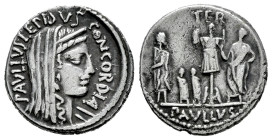 Aemilius. Paullus Aemilius Lepidus. Denarius. 62 BC. Rome. (Ffc-126). (Craw-415/1). (Cal-91). Anv.: Veiled and diademed head of Concord right, PAVLLVS...