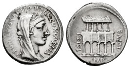 Didius. Titus Didius, Imperator y P.Fonteius Capito. Denarius. 55 BC. Rome. (Ffc-678). (Craw-429/2a). (Cal-541). Anv.: P. FONTEIVS CAPITO III VIR. CON...