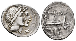 Fonteius. Mn. Fonteius. Denarius. 114-113 BC. South of Italy. (Ffc-714). (Craw-307/1b). (Cal-586). Anv.: Conjoined laureate heads of the Dioscuri righ...