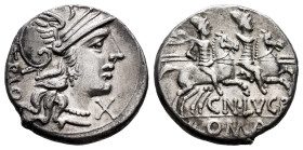 Lucretius. Cnaeus Lucretius Trio. Denarius. 136 BC. Rome. (Ffc-822). (Craw-237/1). (Cal-910). Anv.: TRIO behind head of Roma right, X below chin. Rev....