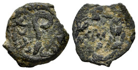 Judaea. Pontius Pilate. Prutah. RY 17? = 30 CE. Jerusalem. Acuñado bajo Tiberio. (RPC-4968). (Hendin-1342). (TJC-335). Anv.: [TI]BЄPI[OY] [KAICAPOC], ...
