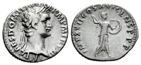 Domitian. Denarius. 93-94 AD. Rome. (Ric-II 1.761). (Bmcre-214). (Rsc-283b). Anv.: IMP CAES DOMIT AVG GERM P M TR P XIII, laureate head to right. Rev....