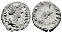 Diva Faustina. Denarius. 176-180 AD. Rome. (Ric-III 744). (Bmcre-416). (Rsc-71a). Anv.: DIVA FAVSTINA PIA, draped bust to right. Rev.: CONSECRATIO, pe...