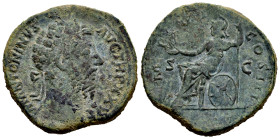 Marcus Aurelius. Sestertius. 171-172 AD. Rome. (Ric-III 1037). (Bmcre-1421). (C-284). Anv.: M ANTONINVS AVG TR P XXVI, laureate head to right. Rev.: I...