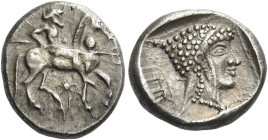 Potidaea
Tetrobol 480, AR 2.85 g. Poseidon Hippios on horseback advancing r. and carrying trident. On the neck of the horse, dot and below, pellet. R...