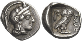 Attica, Athens
Drachm circa 450-430, AR 4.26 g. Head of Athena r., wearing crested Athenian helmet and disc earring; bowl ornamented with spiral and ...