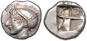 KLEINASIEN, IONIEN / Stadt Phokaia, AR Diobol (510-494 v.Chr.). Athenakopf l. Rs.Quadratum incusum. 1,38g.
vz
SNG Kayan 522; Klein 452