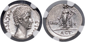 RÖMISCHES REICH, Augustus, 27 v.-14 n.Chr., AR Denar IMP X =15-13 v.Chr., Lugdunum. Kopf r. Rs.Apollo von Actium mit Lyra l. stehend. 3,86g.
Prachtex...