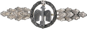 ORDEN UND EHRENZEICHEN, 1933-1945, Frontflugspange für Fern-Nachtjäger (1942-1945) KM versilbert.
vz
Nimmergut 3958