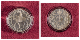Great Britain. Elizabeth II, 1952-2022. 25 New Pence, 1977, Silver Jubilee, 28.27g (KM920a).

Proof in original box.