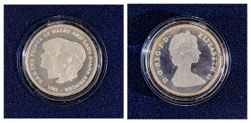 Great Britain. Elizabeth II, 1952-2022. 25 New Pence, 1981, Wedding of Prince Charles and Lady Diana, 28.27g (KM925a). 

Proof in original box.