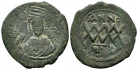 Phocas (603-604), AE 40 Nummi (31mm, 11.55g). Nicomedia. Consular bust facing / Large XXXX between ANNO and II, officina, A; in exergue, NIKO. MIBE 69...