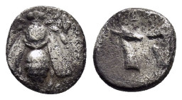 IONIA. Ephesos.(Circa 390-325 BC).Diobol.

Weight : 0.92 gr
Diameter : 8 mm