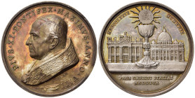 Medaglie Papali. Pio XI (1922-1939). Medaglia anno VIII "Concordato con l'Italia". Ag (37,12 g). Opus Mistruzzi. CM 156. SPL+