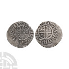 English Medieval Coins - John - London / Rauf - 'Ornamental Letters' Short Cross Penny
1209-1217 A.D. Class 6c2. Obv: facing bust with HENRICVS REX l...