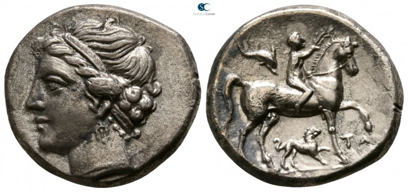 Calabria. Tarentum circa 281-272 BC. Campano-Tarentine series
Didrachm AR

20...