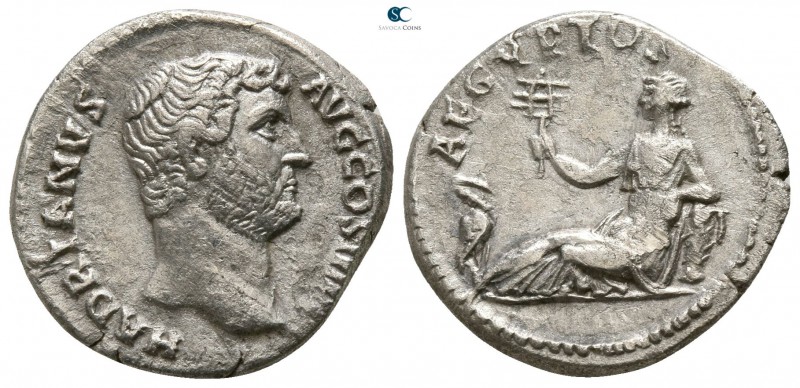 Hadrian AD 117-138. Rome
Denarius AR

16mm., 3,02g.

HADRIANVS AVG COS III ...