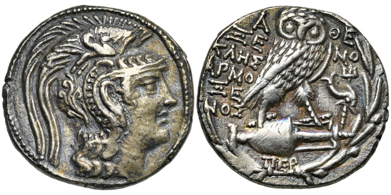 ATTIQUE, ATHENES, AR tétradrachme, 124-123 av. J.-C. D/ T. casquée d'Athéna à d....