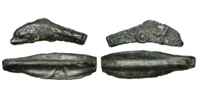 LITTORAL DE LA MER NOIRE, OLBIA, AE bronze coulé, 5e s. av. J.-C. D/ Dauphin. R/ ΘY. SNG BM 369; SNG Stancomb 339. 1,59 g. Vendu avec Mésie, Istros, b...