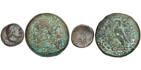 ROYAUME LAGIDE, lot de 2 bronzes: Ptolémée II Philadelphe, obole, T. de Ptolémée Ier/Foudre; Ptolémée III Evergète, drachme, T. de Zeus Ammon/Aigle. S...