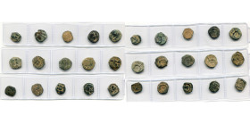 ROYAUME DE NABATEE, lot de 15 bronzes: Arétas IV, Meshorer 112 (2), 113 (5), 114 (3); Rabel II, Meshorer 146, 163 (4).
Beau à Très Beau