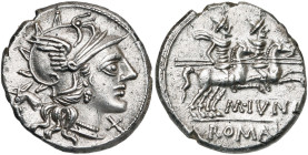 M. Iunius Silanus, AR denier, 145 av. J.-C., Rome. D/ T. casquée de Roma à d. A d., . A g., t. d'âne. R/ Les Dioscures chevauchant à d. En dessous, M...