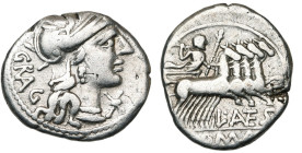 L. Antestius Gragulus, AR denier, 136 av. J.-C., Rome. D/ GRAG T. casquée de Roma à d. Sous le menton, . R/ Jupiter conduisant un quadrige au galop à...