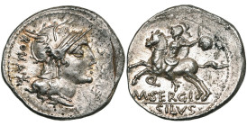 M. Sergius Silus, AR denier, 116-115 av. J.-C., Rome. D/ ROMA - EX·S·C T. casquée de Roma à d. Derrière, . R/ Cavalier à g., ten. un glaive et une tê...