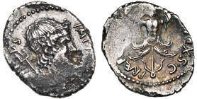 Sextus Pompeius Magnus, AR denier, 42-40 av. J.-C., Sicile. D/ [MAG P]IVS - IMP I[TER] T. de Neptune à d., un trident sur l'épaule. R/ PRAEF [CLAS ET ...