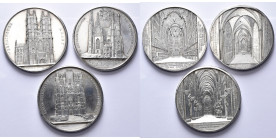 BELGIQUE, lot de 3 médailles de J. Wiener: 1848, Eglise collégiale des Saints-Michel-et-Gudule à Bruxelles; 1856, Westminster Abbey; Eglise Saint-Apol...