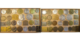 BELGIQUE, lot de 28 médailles et plaquettes par Devreese, dont: 1910, Albert Ier et Elisabeth (2); Exposition universelle de Bruxelles (2); 1913, Expo...