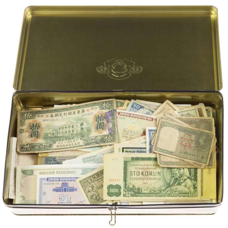 World - Box banknotes world including Germany, Russia, China, Japan, Burma, Turk...