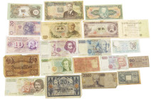 World - Box banknotes world among which Congo, Cuba, Poland, Germany, Japan, Italy, South Africa, Romania, Argentina, Thailand, French Indo China, etc...