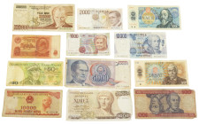 World - Smal box banknotes world including Jugoslavia, India, Czechoslovakia, Italy etc. - in total c 120 pieces