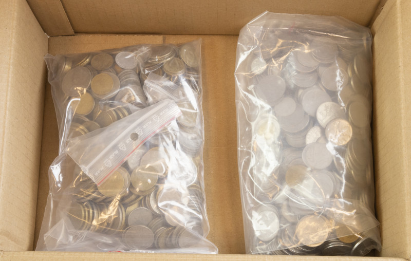 World coins - Box with approx. 5 kg European Pre-Euro coins