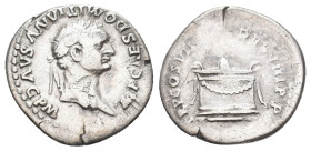 DOMITIAN, 81-96 AD. AR, Denarius. Rome. 2.95 g. 19 mm.