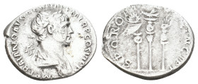 TRAJAN, 98-117 AD. AR, Denarius. Rome. 3.10 g. 20.40 mm.