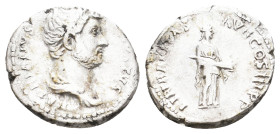 HADRIAN, 117-138 AD. AR, Denarius. Rome. 3.71 g. 18.50 mm.