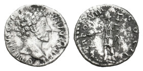 MARCUS AURELIUS, 161-180 AD. AR, Denarius. Rome. 3.19 g. 17 mm.