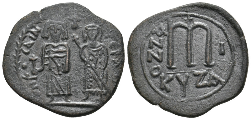 PHOCAS and LEONTIA, 602-610 AD. AE, Follis. Cyzicus. 12.59 g. 33.30 mm.