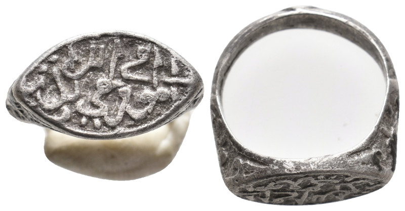 ANCIENT ISLAMIC SILVER RING (15TH-19TH CENTURY AD.)
Condition : See picture. No...