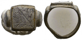 ANCIENT BYZANTINE BRONZE RING (4TH-15TH CENTURY AD.)
Condition : See picture. No return.
Weight : 9.9 g.
Diameter: 23 mm.