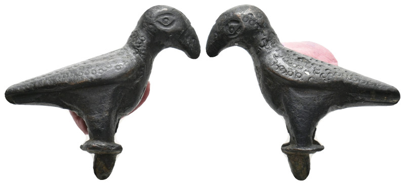 ANCIENT ROMAN BRONZE EAGLE FIGURINE (1ST-5TH CENTURY AD)
Condition : See pictur...