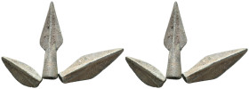 3 ANCIENT GREEK BRONZE ARROWHEAD.(CIRCA 3RD-1ST BC).
Condition : See picture. No return.