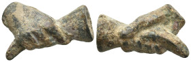 ANCIENT ROMAN BRONZE HAND. (1ST – 3RD CENTURY AD)
Condition : See picture. No return
Weight : 46.71 g
Diameter : 41.50 mm